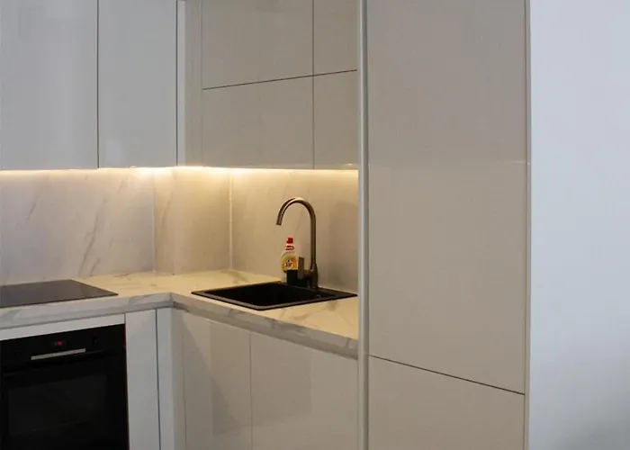 Y's Azure Horizon Apartament *